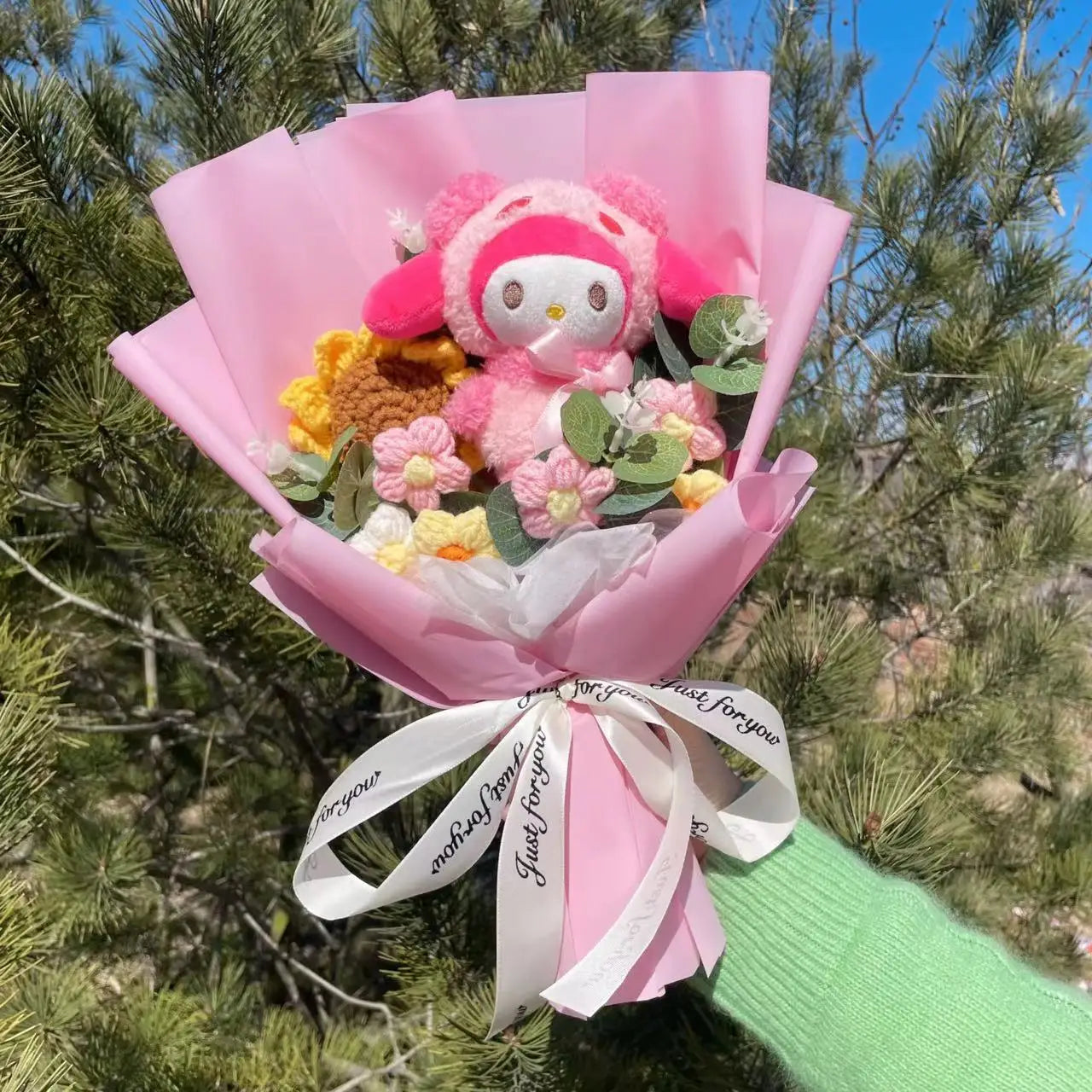 Hello Kitty bouquet