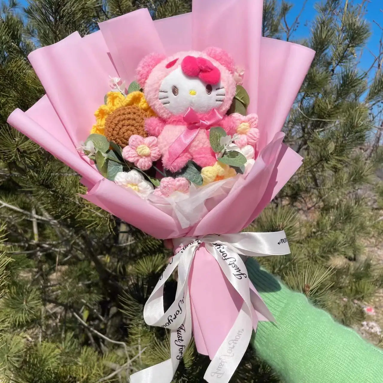 Hello Kitty bouquet
